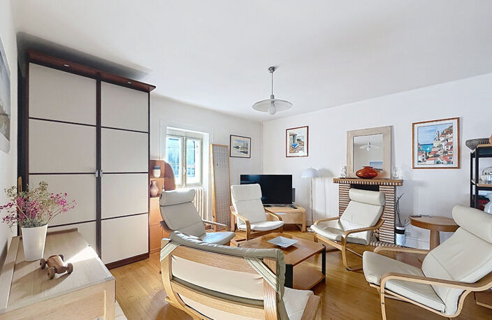 NANTES CHANTENAY Maison 5 pièces à à fort potentiel, avec garage double et jardin — photo 3