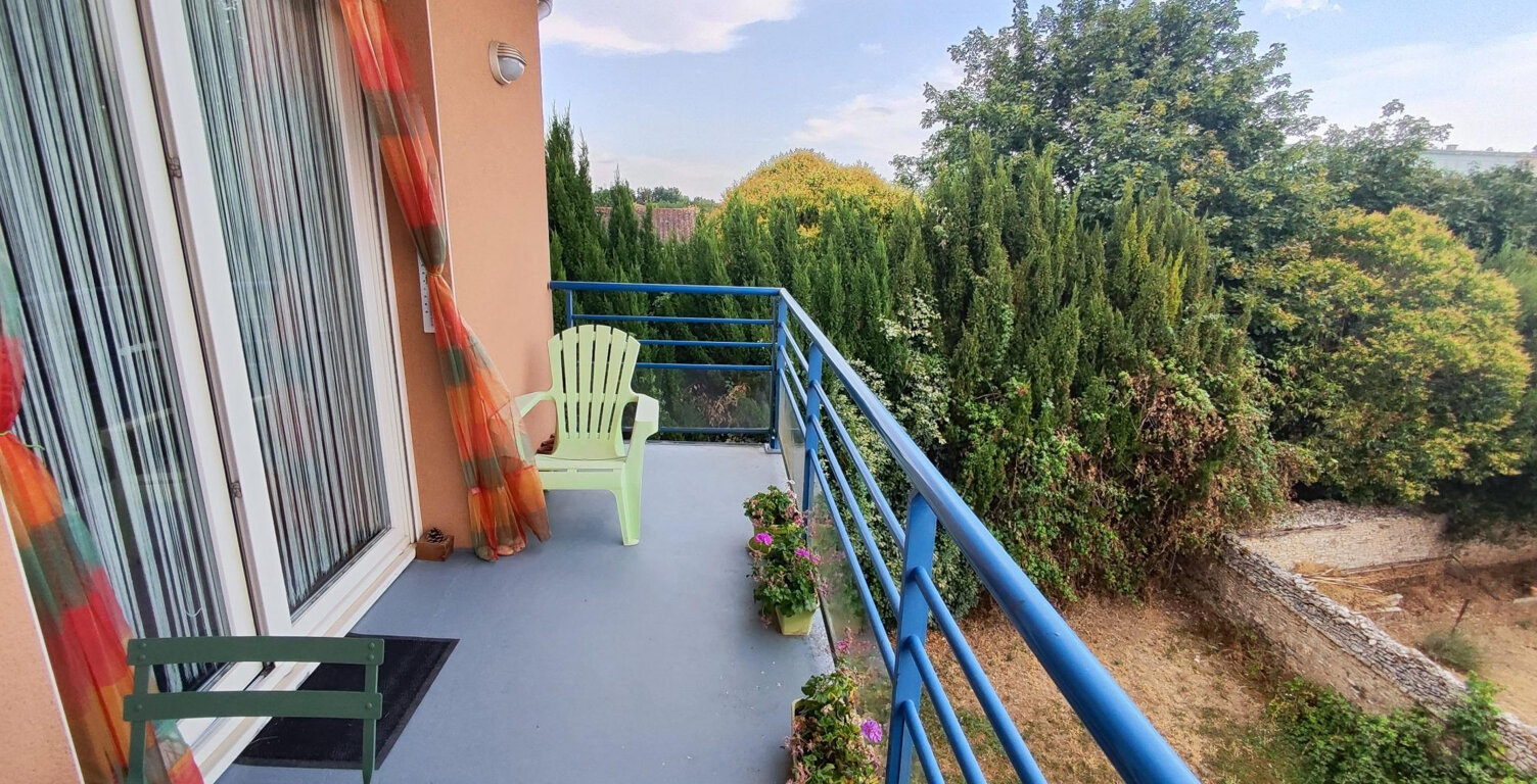 T2 de 49 m² avec balcon, parking et cellier  Poitiers ouest — photo 1