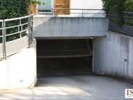 GARAGE LE PUY STE REPARADE - 14.5 m2 — photo 2