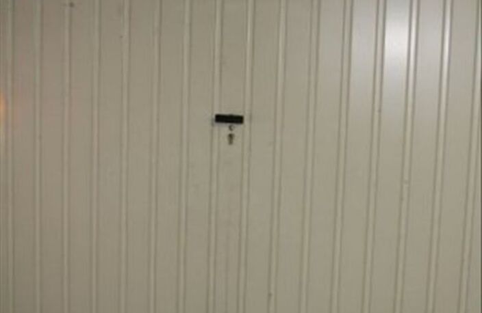 GARAGE LE PUY STE REPARADE - 14.5 m2 — photo 4