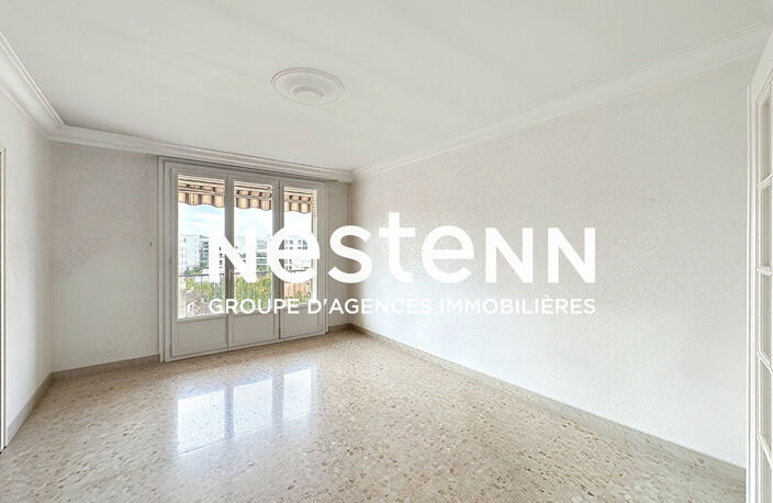 Appartement 4 pièces 3 chambres dernier étage avec cave - 69500 BRON — photo 3