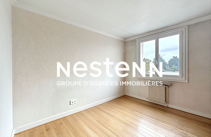 Appartement 4 pièces 3 chambres dernier étage avec cave - 69500 BRON — photo 4