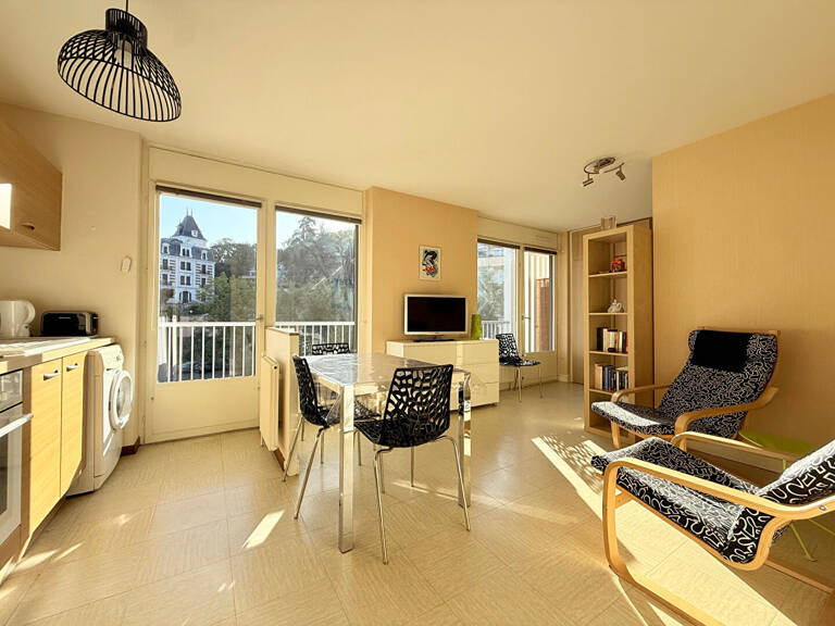 Appartement  1 pièce(s), parking, cave, piscine, tennis — photo 1