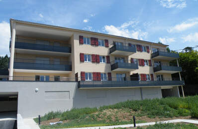 - Vaugneray - Appartement T3  62 M² avec terrasse — photo du bien