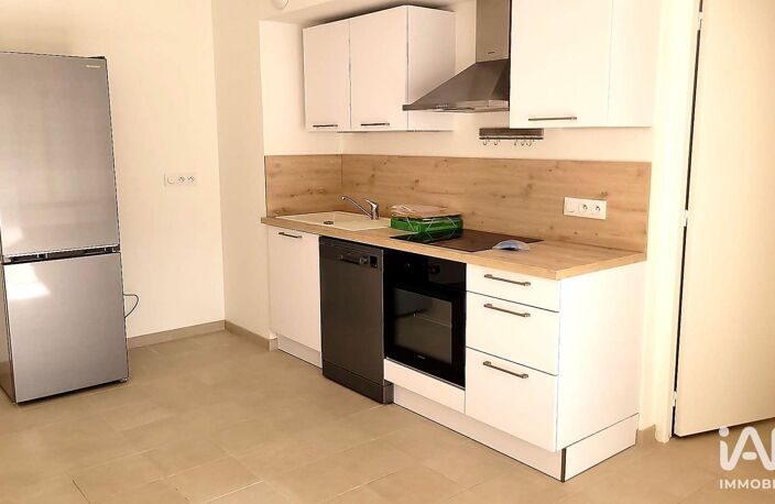 Location Appartement 3 pièces — photo 2