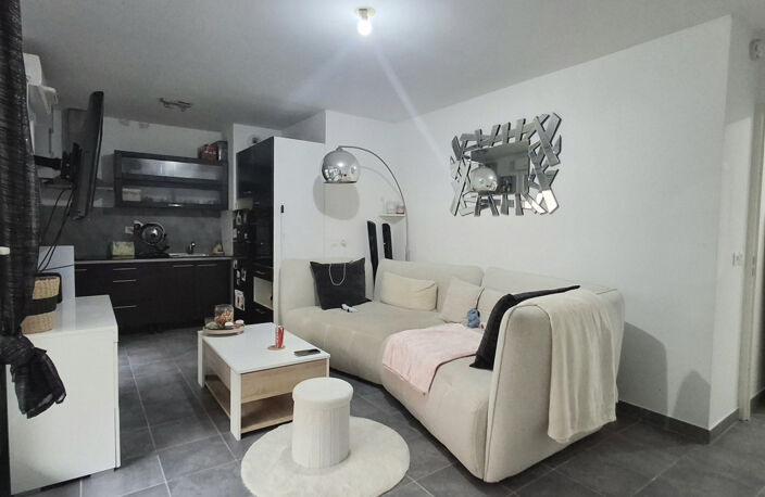 T2 récent de 41m2 avec terrasse de 15m2 - DPE A — photo 2