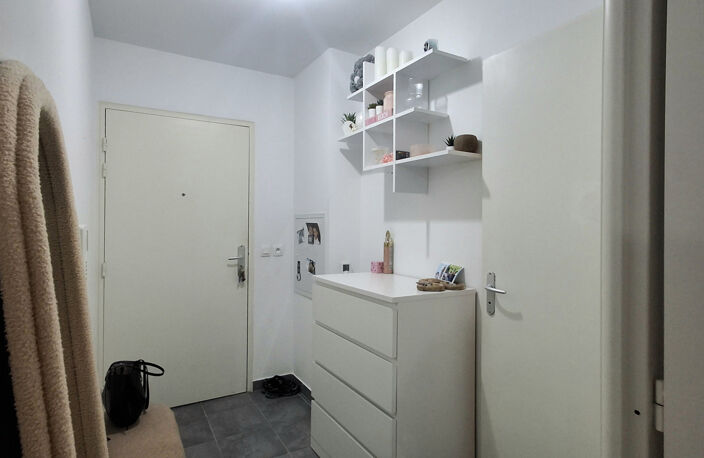 T2 récent de 41m2 avec terrasse de 15m2 - DPE A — photo 3