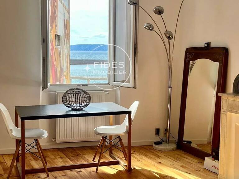 Marseille 2e – Le Panier – Appartement T3 avec vue mer — photo 1