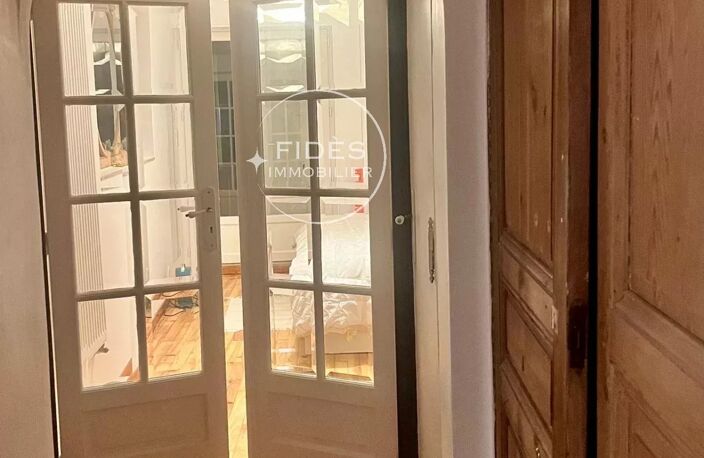Marseille 2e – Le Panier – Appartement T3 avec vue mer — photo 5