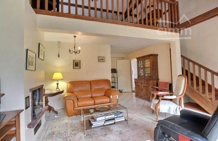 MAISON JOUE LES TOURS — photo 2