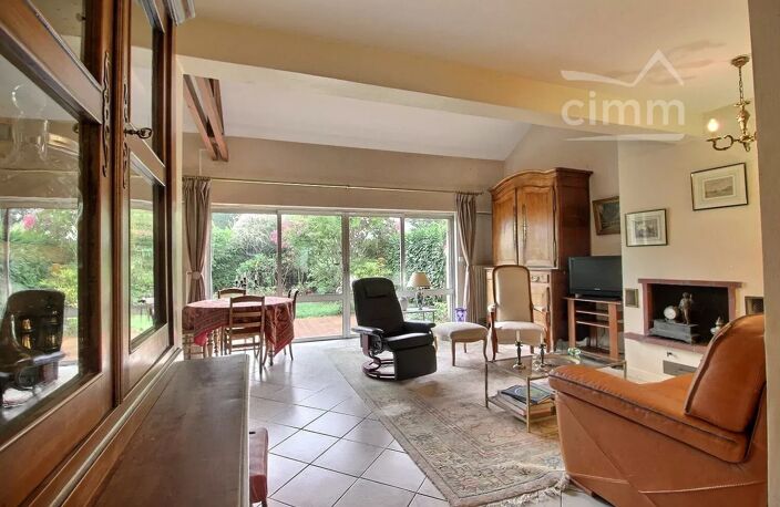 MAISON JOUE LES TOURS — photo 4