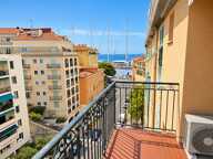 PERLE RARE AU PORT DE NICE (RÉSIDENCE NEPTUNE) — photo 4