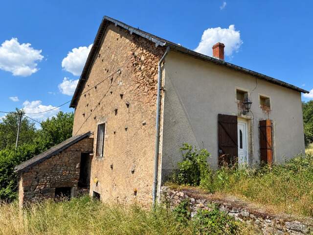 Maison de pierre à réinventer au coeur du Morvan — photo du bien