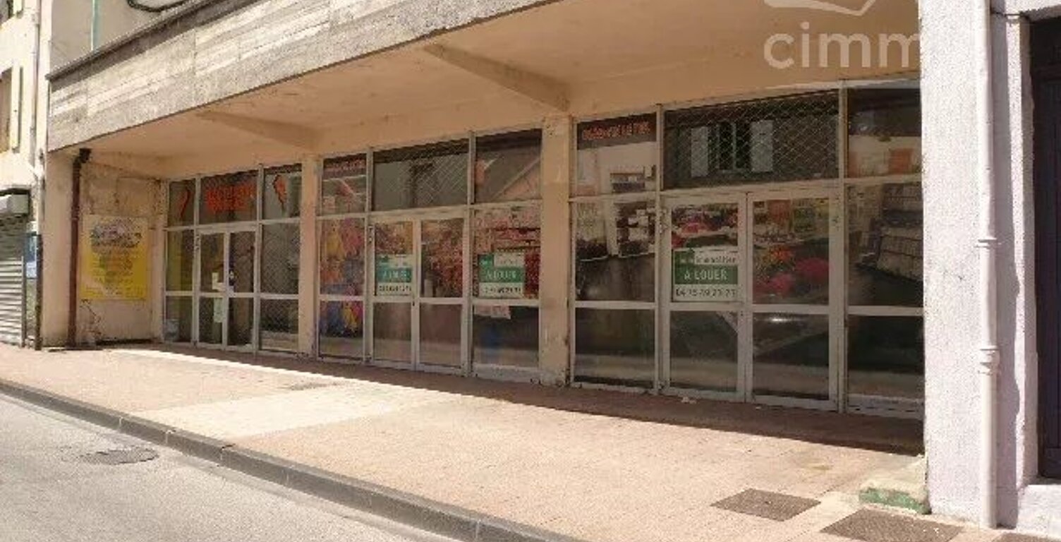 Local commercial — photo 1