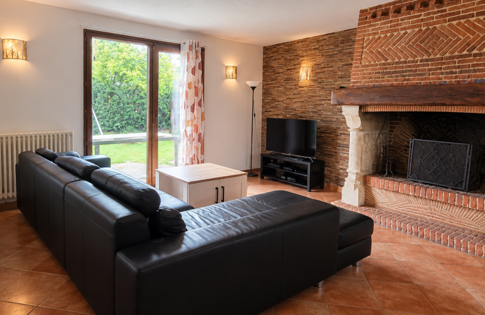 Vente Maison/villa 7 pièces — photo 2