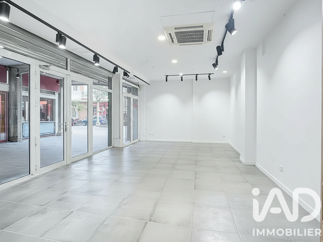 Vente Local commercial 100 m&sup2; — photo du bien