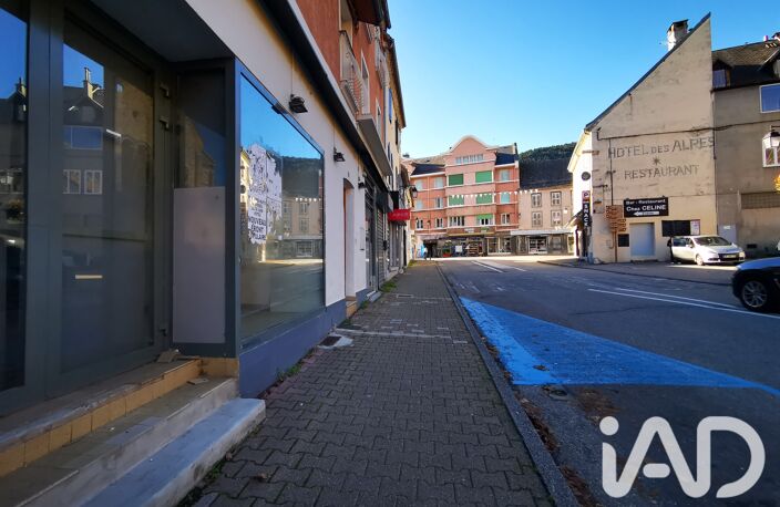 Vente Boutique/Local commercial 315 m&sup2; — photo 3