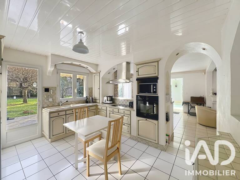 Vente Maison traditionnelle 7 pièces — photo 1