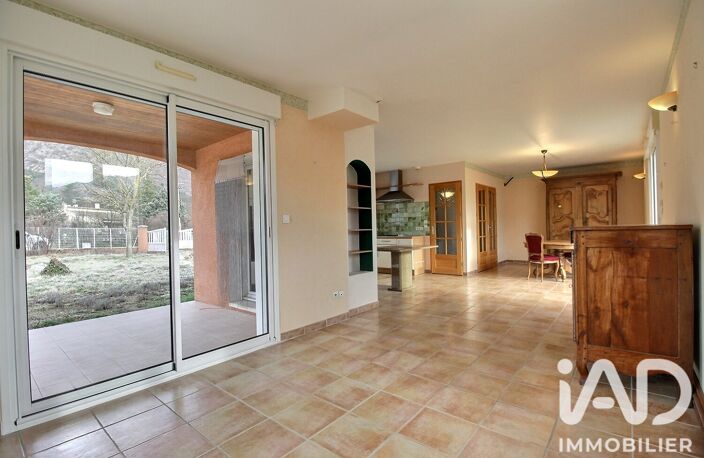 Vente Maison/villa 5 pièces — photo 4