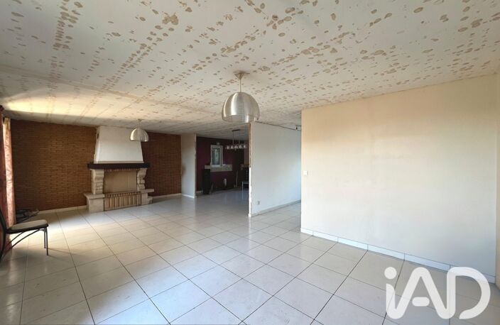 Vente Maison/villa 5 pièces — photo 2