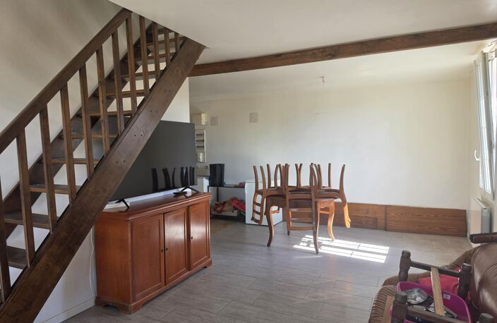 maison briques et silex divisée en 3 logements proche de la mer et 12 km de FECAMP — photo 2