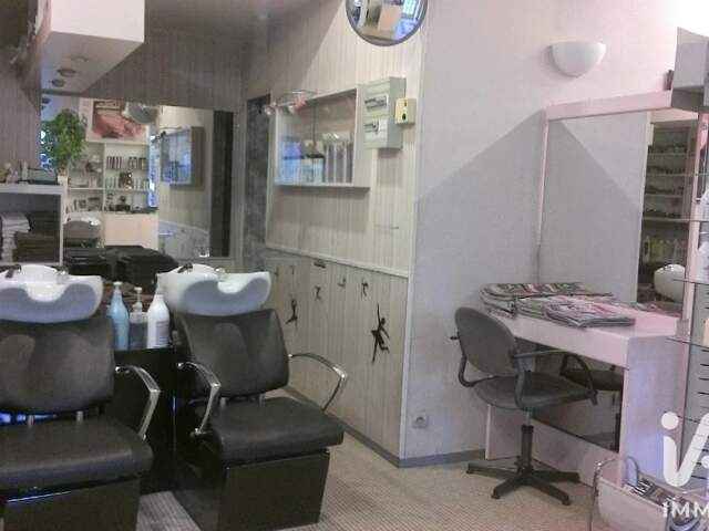 Vente Esthétique, Coiffure 49 m&sup2; — photo du bien