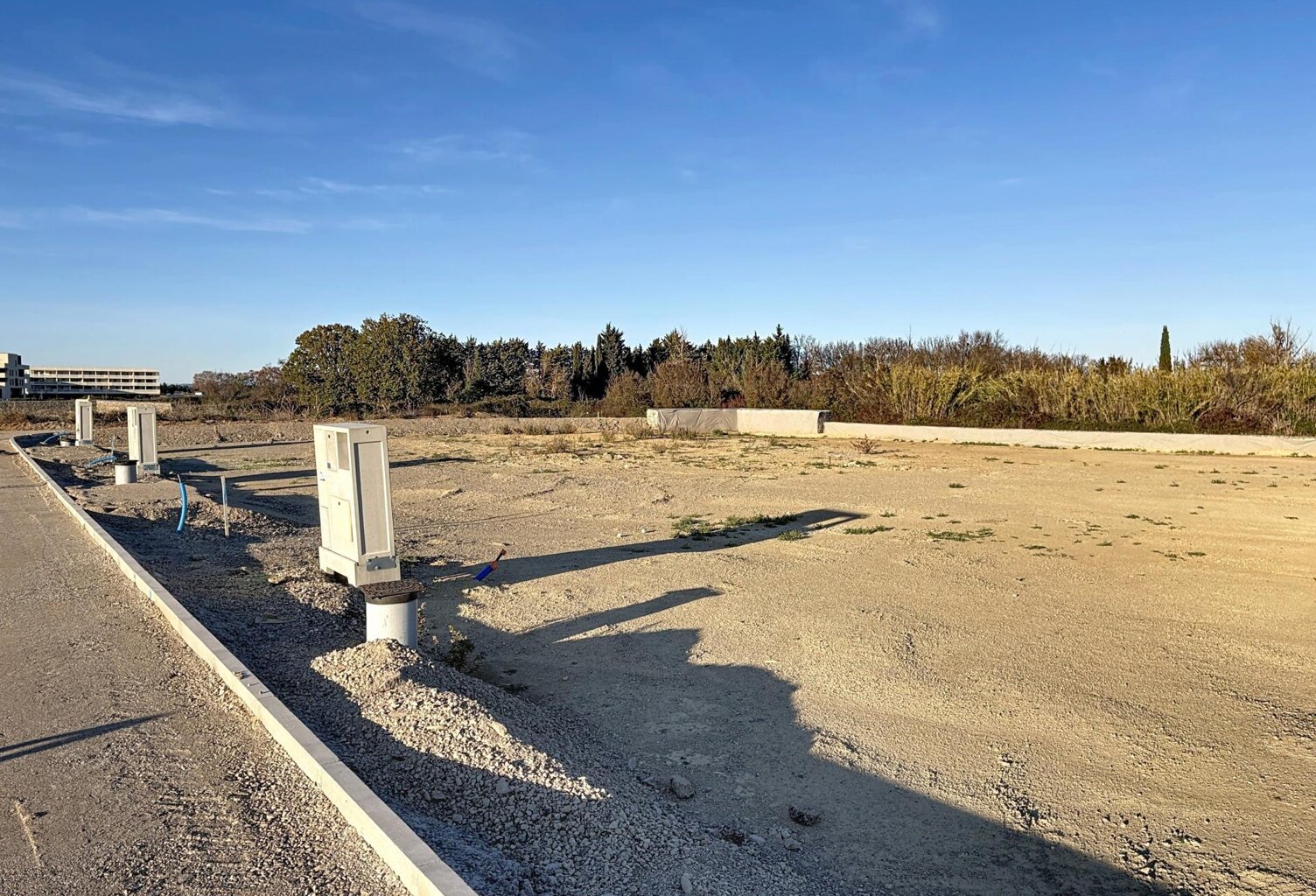 terrain à bâtir à MAUGUIO — photo 1