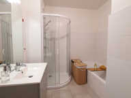 Appartement T3 de 69 m2 avec cuisine équipée et buanderie - — photo 3