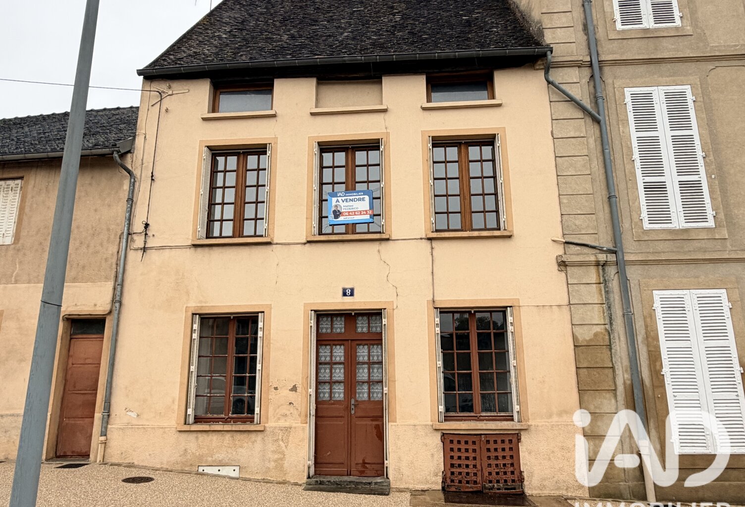 Vente Immeuble 110 m&sup2; — photo 1