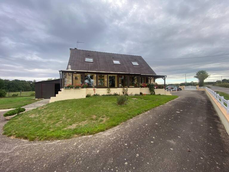 Maison de 134m², 6 chs, terrain 1400 m², Lonlay Le Tesson — photo 1