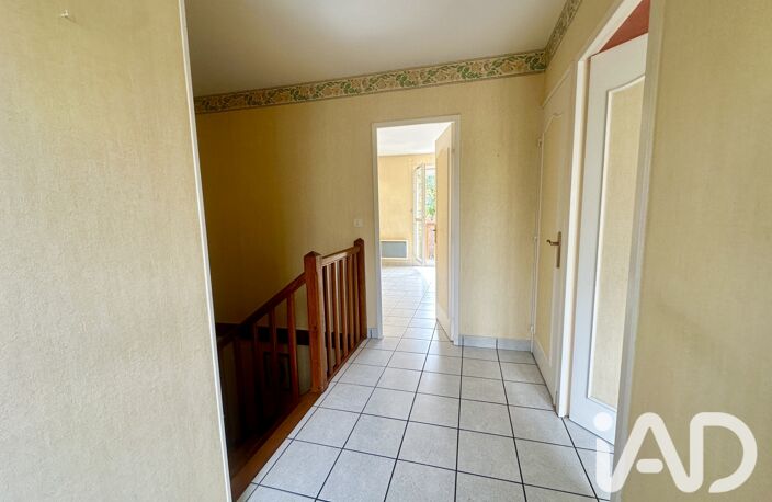 Vente Maison/villa 5 pièces — photo 2