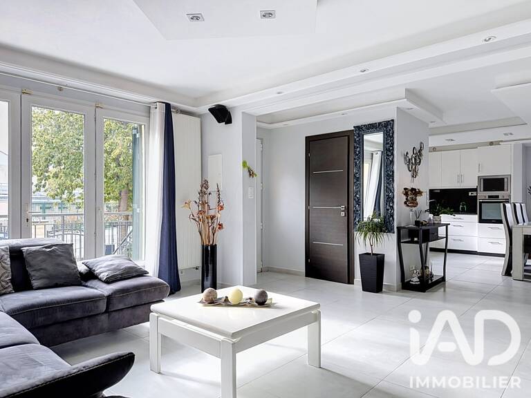 Vente Maison/villa 8 pièces — photo 1