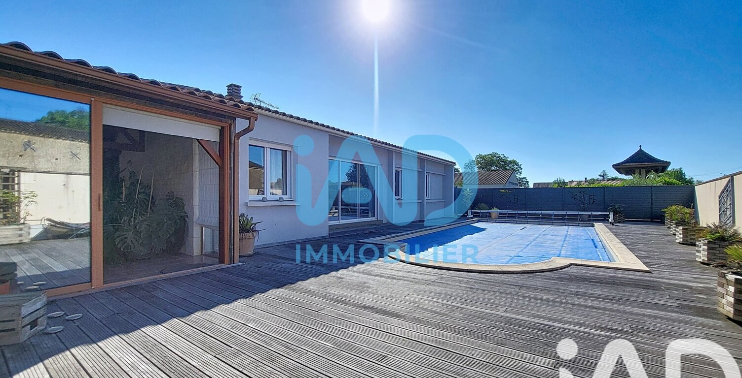 Vente Maison/villa 8 pièces — photo 1