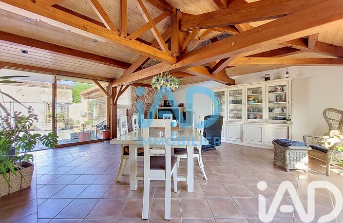 Vente Maison/villa 8 pièces — photo 4