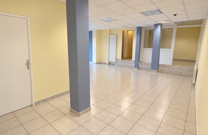 Local commercial à vendre 110m2 proche Place de La Républiqu — photo 4