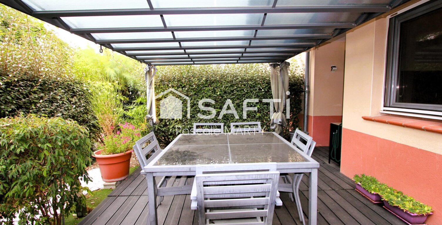 T2 rénové, terrasse, pergola, 2 parkings, piscine. — photo 1