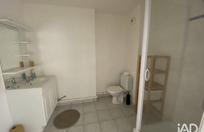 Location Appartement 1 pièce — photo 3
