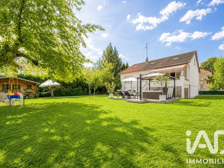 Vente Maison/villa 10 pièces — photo 1