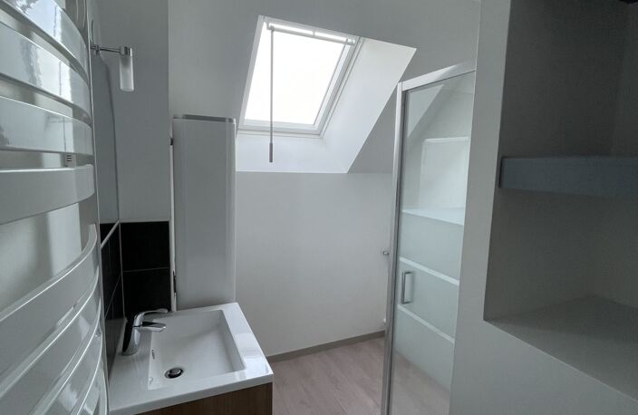 Location Appartement 1 pièce — photo 3