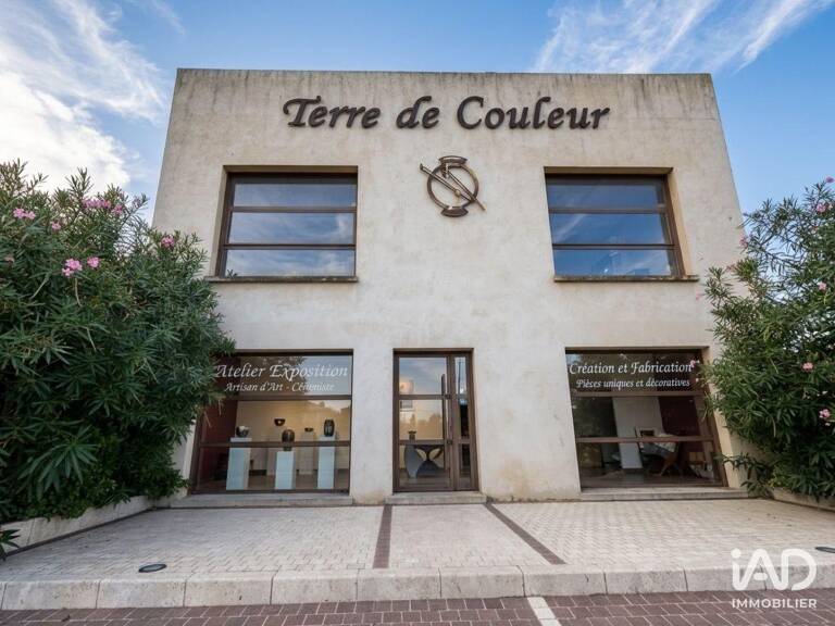 Vente Immeuble 3 pièces — photo 1