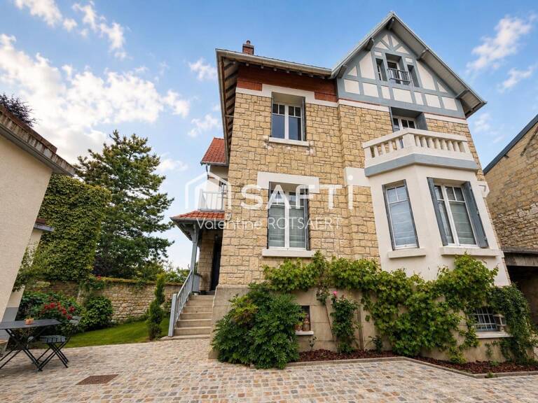 EXCLUSIVITÉ  TRIANGLE D'OR, QUARTIER CARNOT  COMPIÈGNE — photo 1