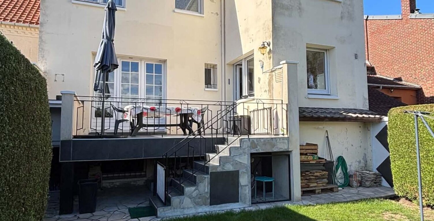 4 chambres et une salle de jeux au second — photo 1