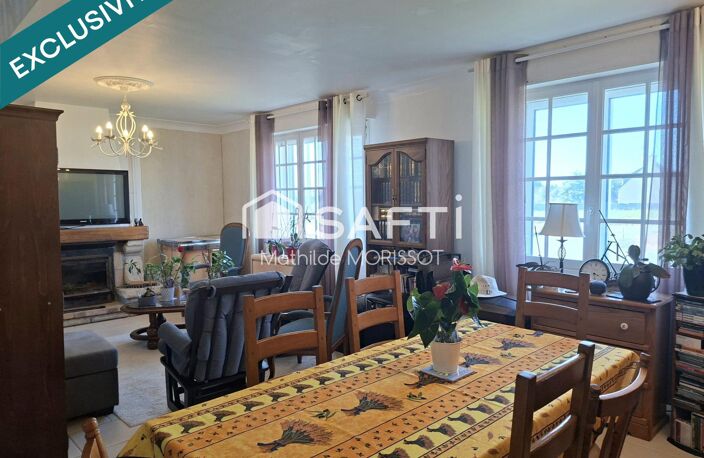 Cléder, maison familiale de plus de 200 m² sur un terrain de 1 138 m² — photo 3