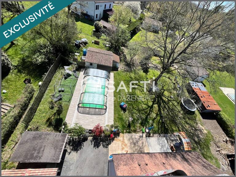 Maison avec 3 chambres et un bureau, un car port 2 places et une dépendance avec piscine — photo 1