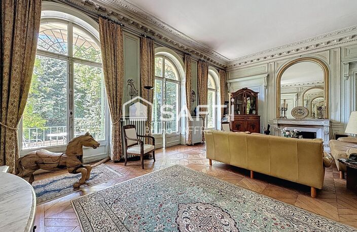 Meudon (92190) - Appartement de standing, 189m², 2 terrasses de 17 et 31m², Cave 56m², grand jardin — photo 3