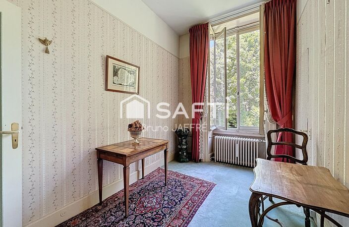 Meudon (92190) - Appartement de standing, 189m², 2 terrasses de 17 et 31m², Cave 56m², grand jardin — photo 5
