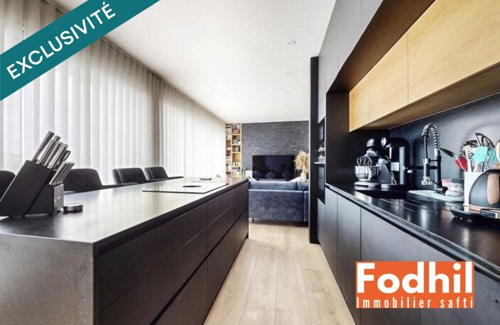Dernier étage, 5 pièces 118m², entièrement rénové, vue dégagée, T10 — photo 4
