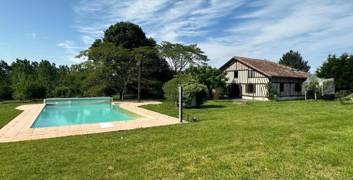 Sublime demeure T6 d'environ 265m² sur 30000m² de terrain avec dépendance et piscine à 10 minutes de Nogaro — photo 1
