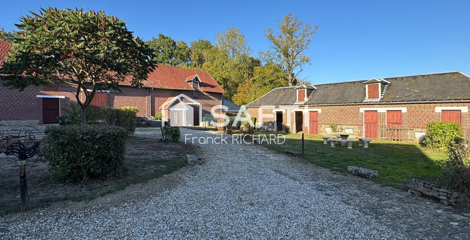 Corps de ferme avec dépendances, 8 300 m² de terrain et possibilité d'acquérir 3,1 hectares supplémentaires — photo 1