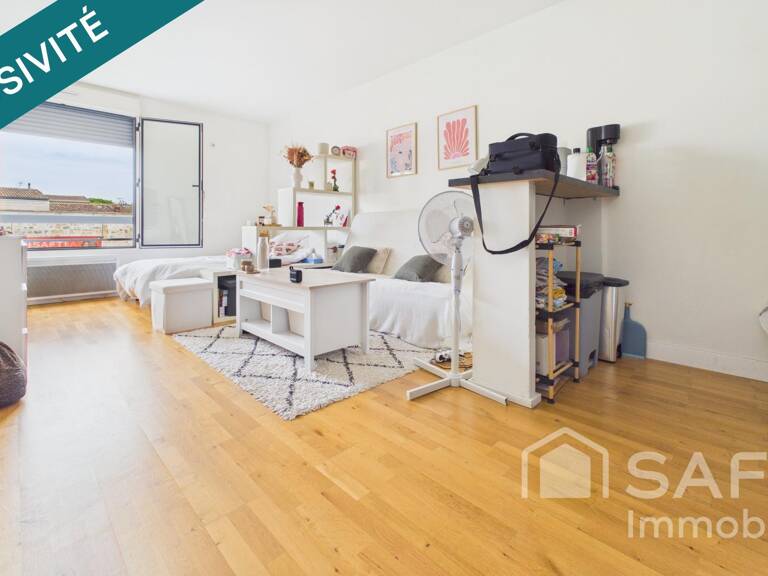 Bel appartement avec asenceur et place de parking, idéal investisseur, premier acaht. — photo 1